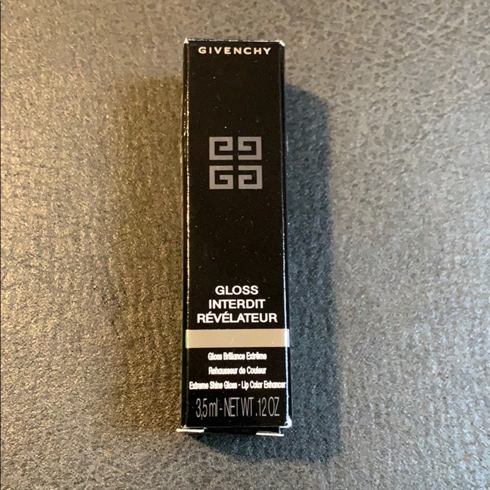 Givenchy // gloss